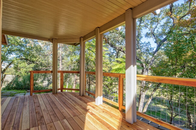 Building Photo - 9526 Victorian Wy