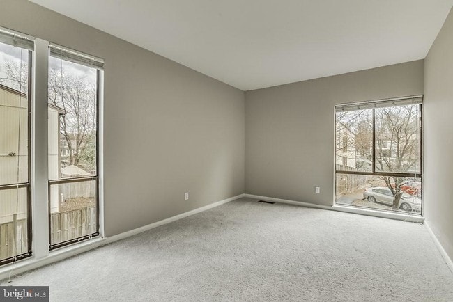 Building Photo - 7301 Larrup Ct