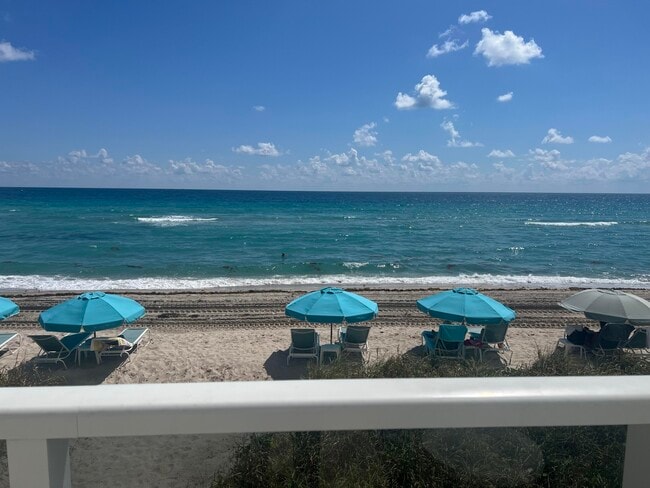 Building Photo - 2751 S Ocean Dr