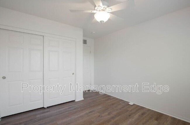 Building Photo - 23536 Silverwood St