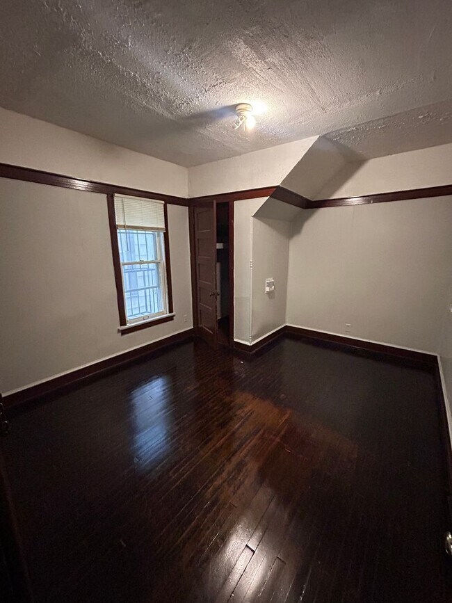 Building Photo - 2621N15thK