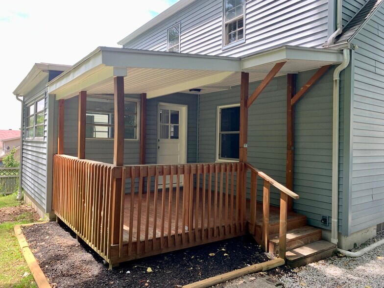 Building Photo - 676 Harrison Ave