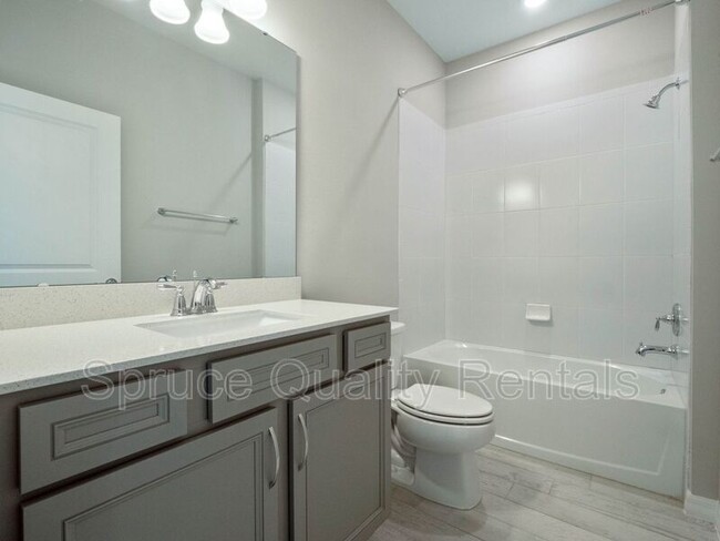 Building Photo - 5641 Cedar Chase Dr
