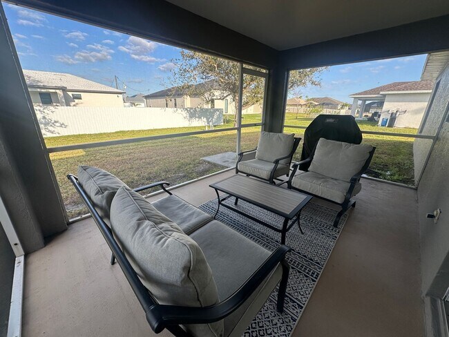 Building Photo - Short Term Rental- Seasonal - NE Cape Coral HOME