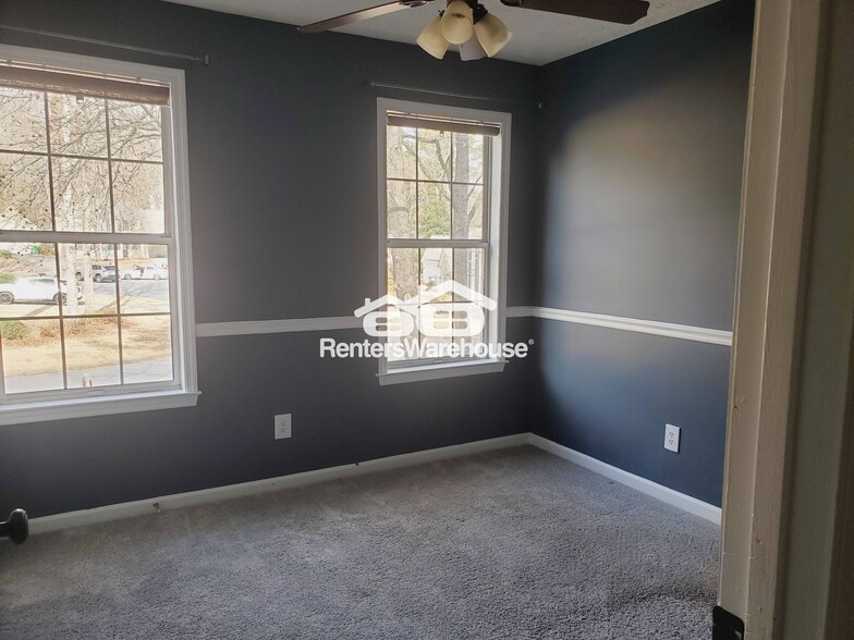 Building Photo - 4935 Tanners Spring Dr