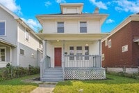Building Photo - Move-In Ready 3-Bedroom Home with Updated Kitchen & Central A/C