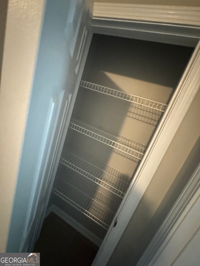 Building Photo - 10226 Stone St NW