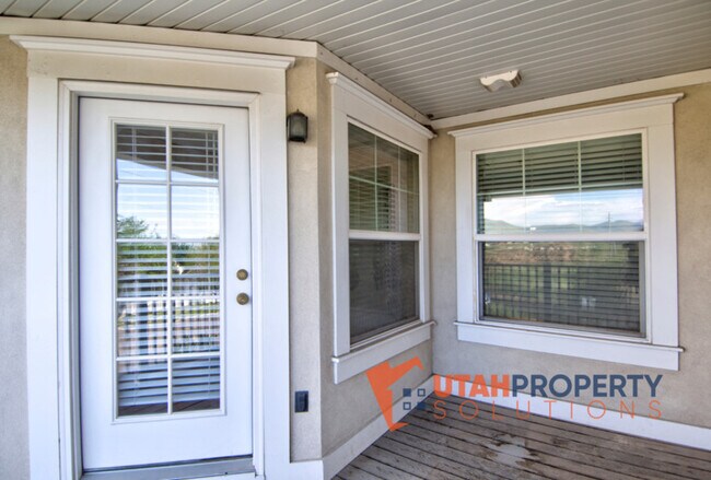 Building Photo - 11763 Currant Dr