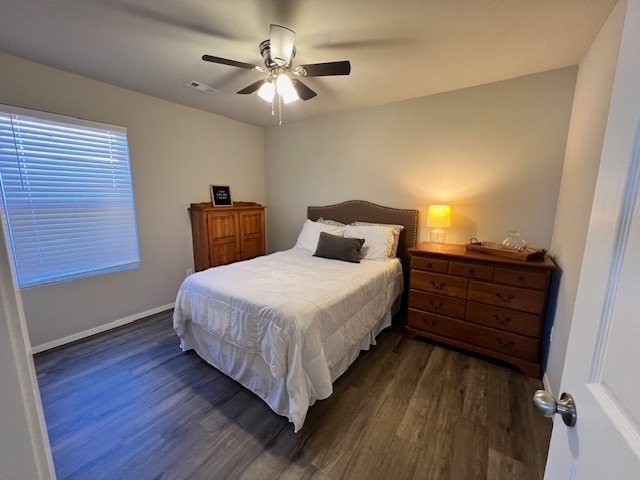 Second bedroom - ceiling fan! - 2472 N Raven Ln