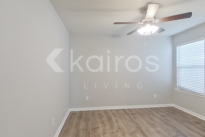 Building Photo - 130 Yardley Ct