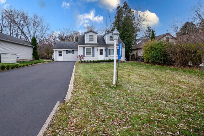 Building Photo - 26229 93rd St