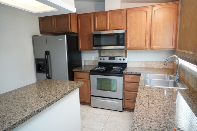 Building Photo - 698 Berwick Dr