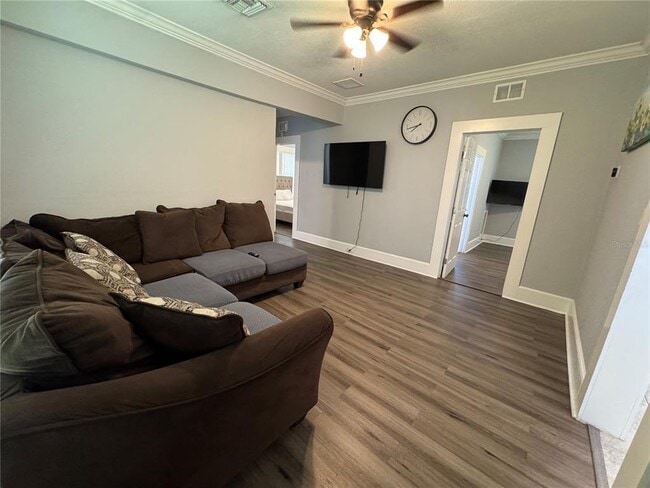 Building Photo - 1571 S Myrtle Ave