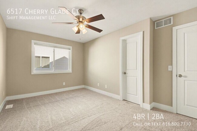 Building Photo - 6517 Cherry Glade Ct SE