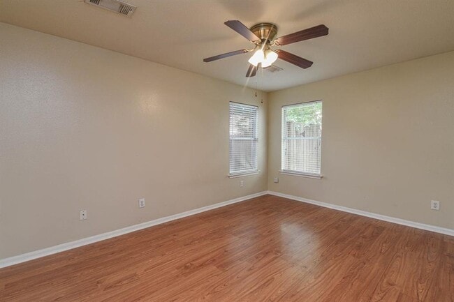 Building Photo - 19423 Ambrosia Falls Dr