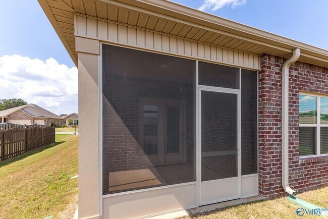 Building Photo - 290 Caudle Dr