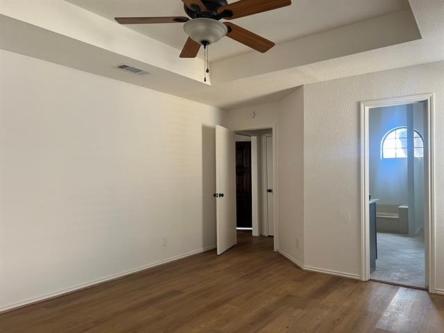 Building Photo - 3642 Foxboro Ln