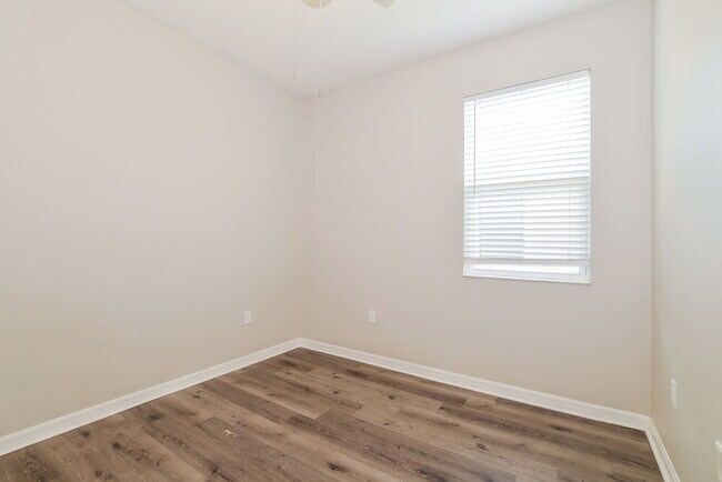 Building Photo - 4543 Baler Trails Dr