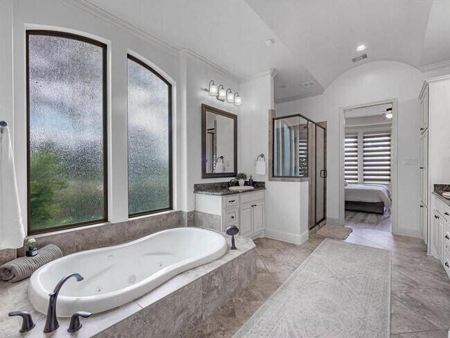 Building Photo - 19003 Cove Manor Dr