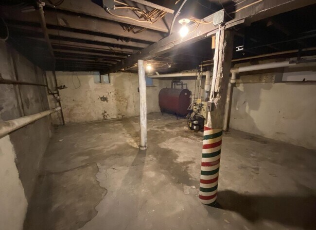 Building Photo - 211-213 Montgomery Avenue