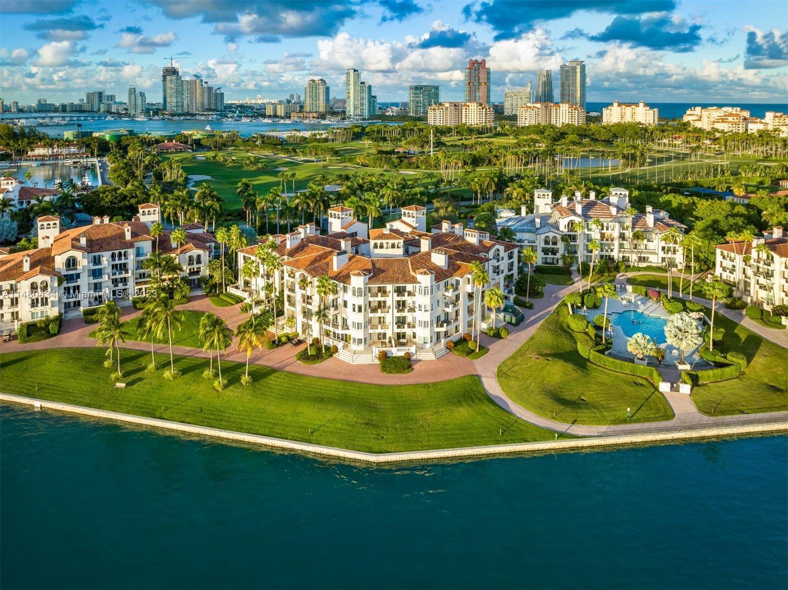 Building Photo - 2514 Fisher Island Dr