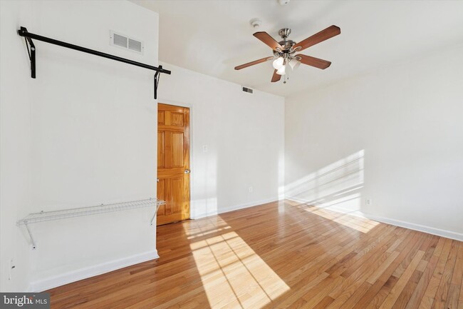 Building Photo - 621 Federal St