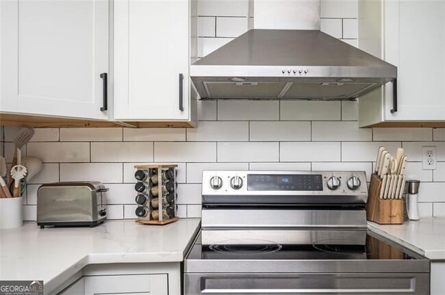 Building Photo - 1778 Flintwood Dr SE