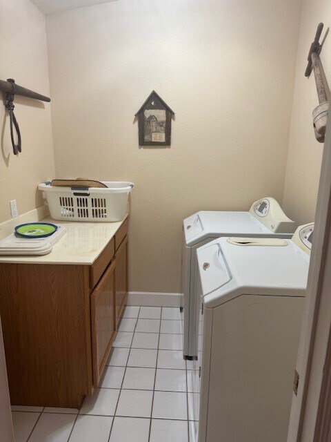 Building Photo - 2982 Cam Del Rio