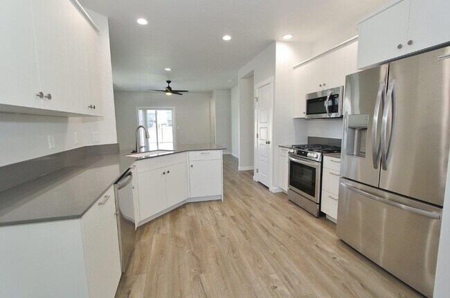 Building Photo - Single-Level Home in Quiet Neighborhood