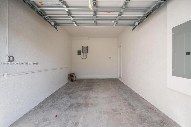 Building Photo - 23467 SW 129th Ave