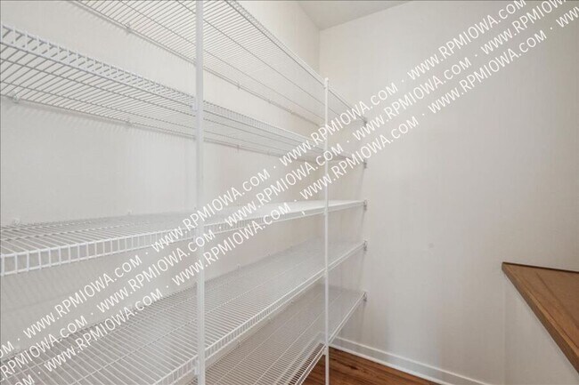 Building Photo - 4607 NW 17th St