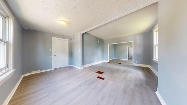 Building Photo - 2 bedroom ranch in Mansfield Schools