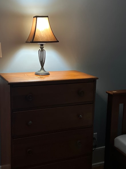 Building Photo - 8 Davies Pl