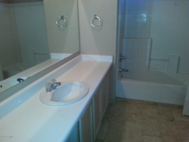 Building Photo - 21817 N 40th Pl