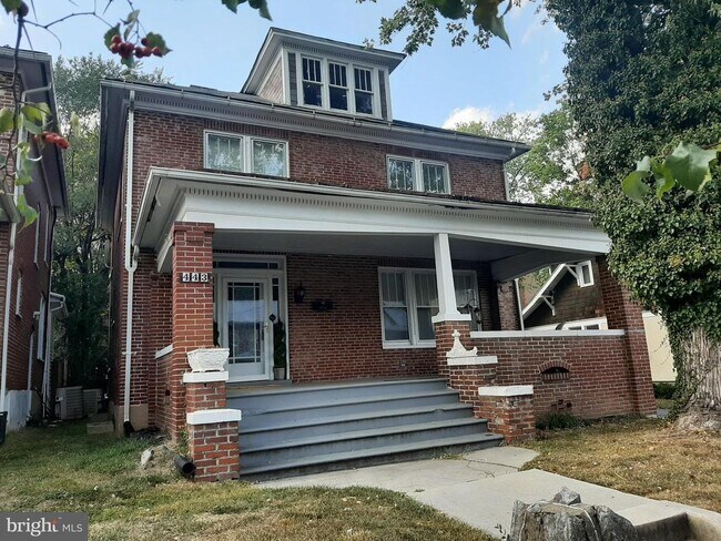 Building Photo - 443 N Loudoun St