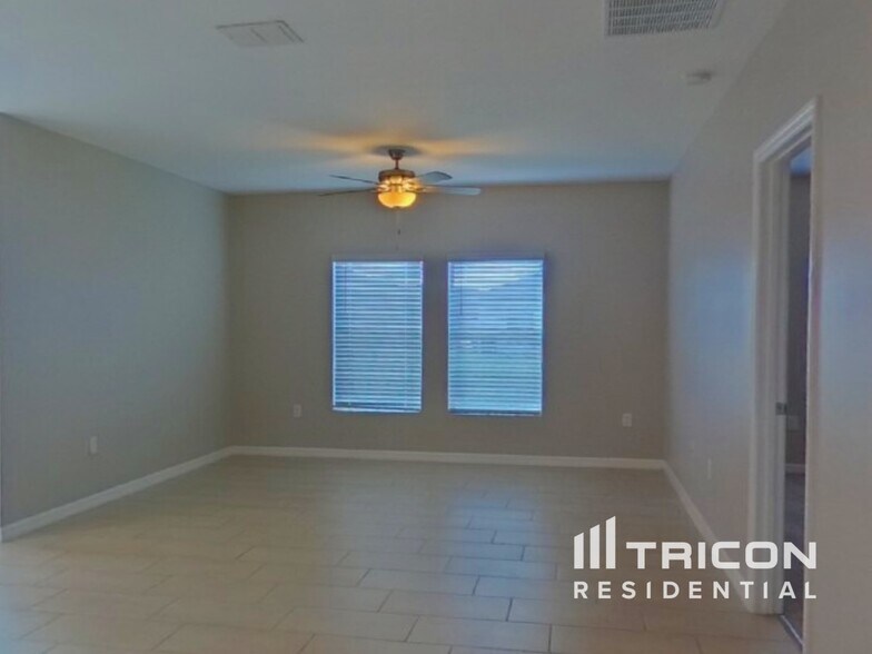 Building Photo - 232 Garnet Ave