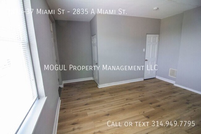 Building Photo - 2835 Miami St