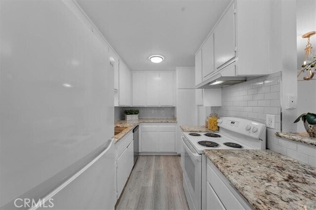 Building Photo - 6542 Ocean Crest Dr