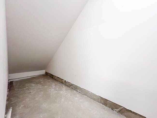 Building Photo - 13128 12th Dr SE