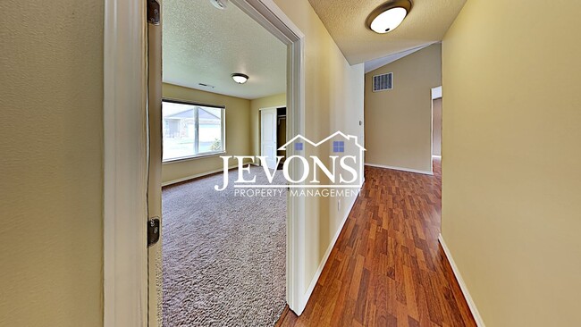 Building Photo - Coming soon! Beautiful single-family home in West Valley