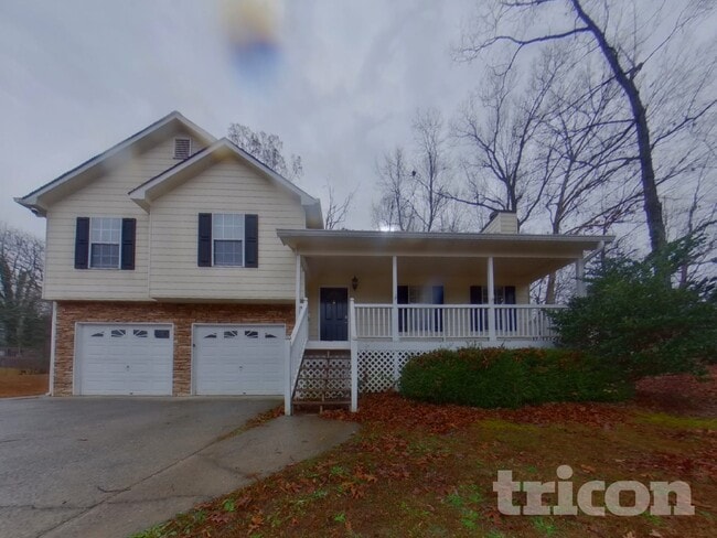 Building Photo - 210 Legend Dr