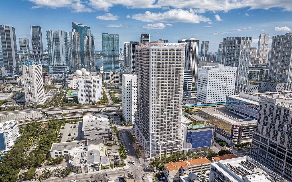 Building Photo - 777 NW 2nd Ave