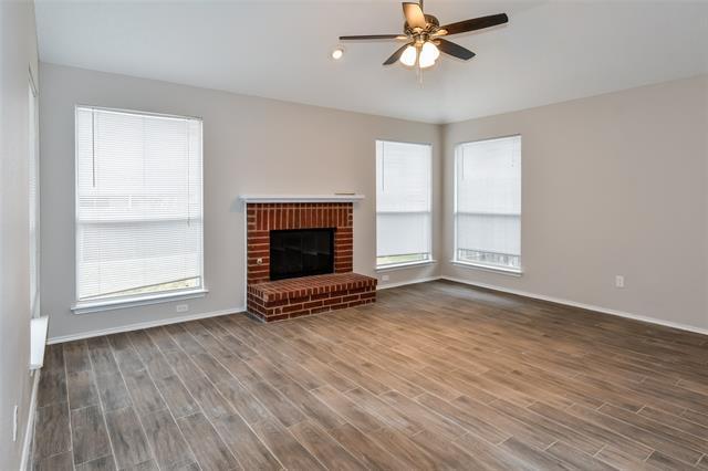 Building Photo - 2406 Garden Creek Dr