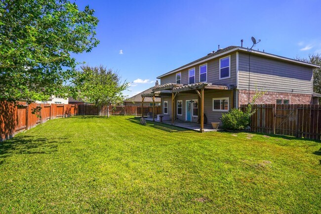 Building Photo - 13802 Dunhurst Ln