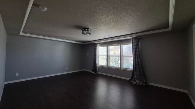 Building Photo - Come see this newly renovated home!