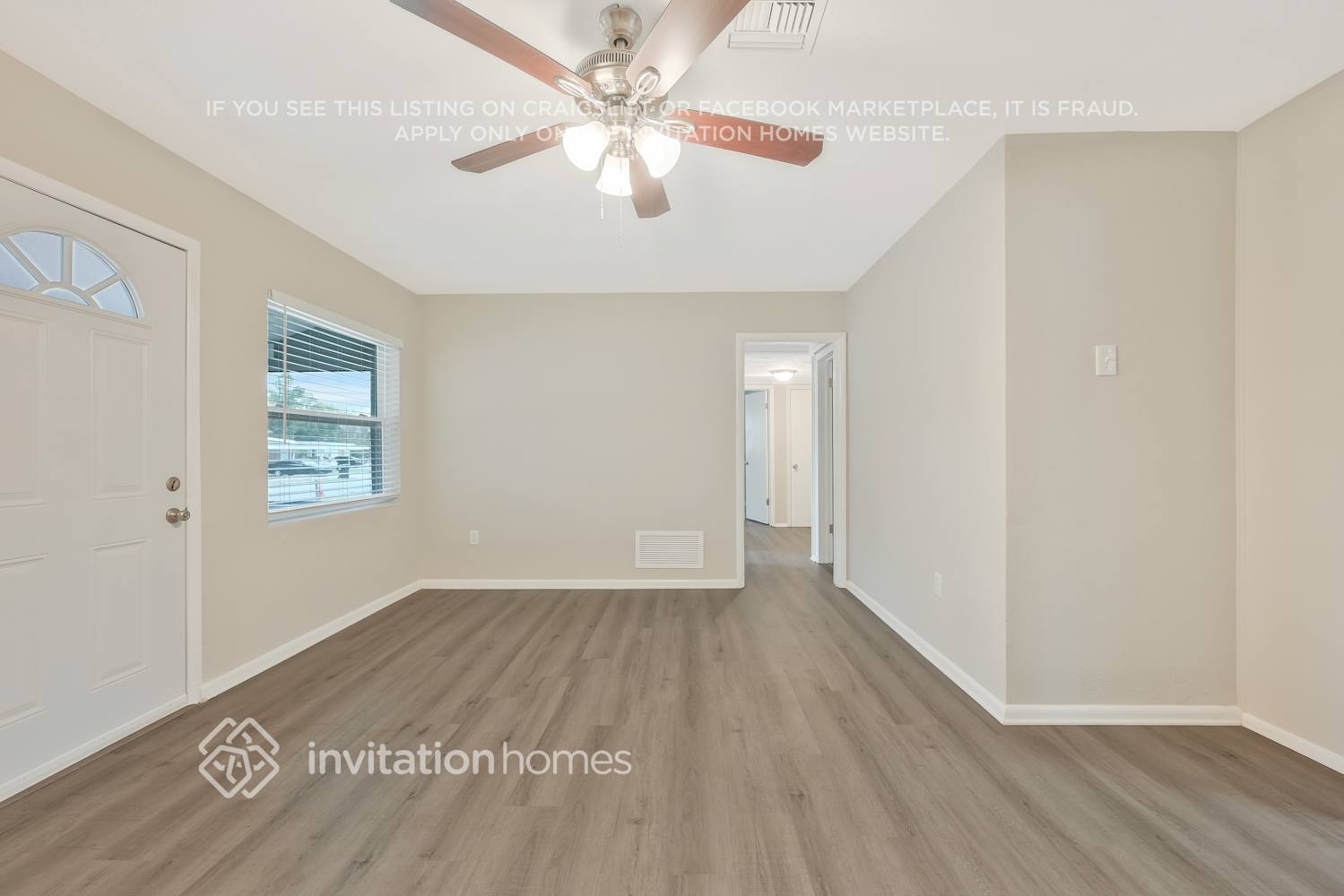 Building Photo - 6000 Balboa Dr