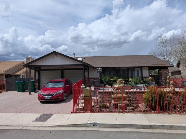 Building Photo - 1045 Union St