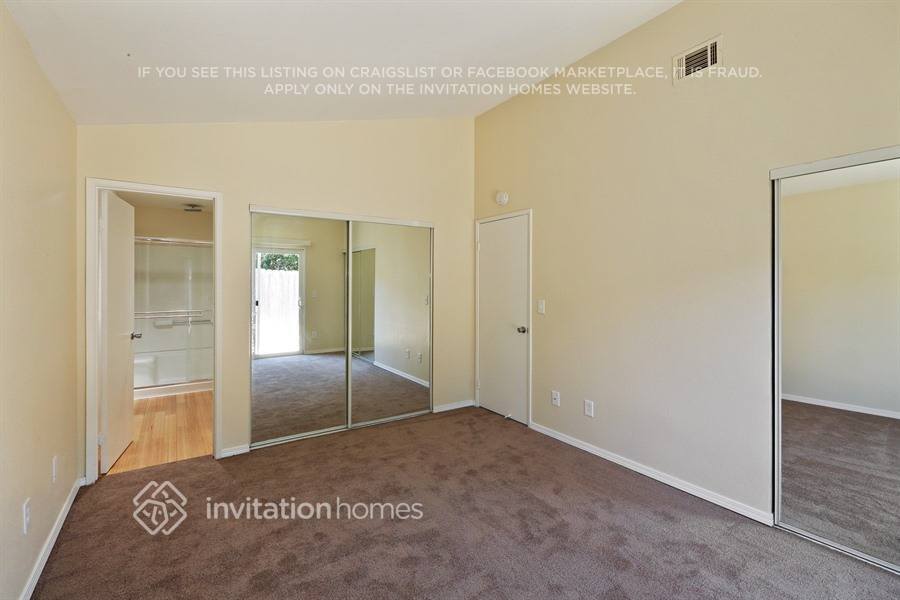 Building Photo - 115 Pico Pl
