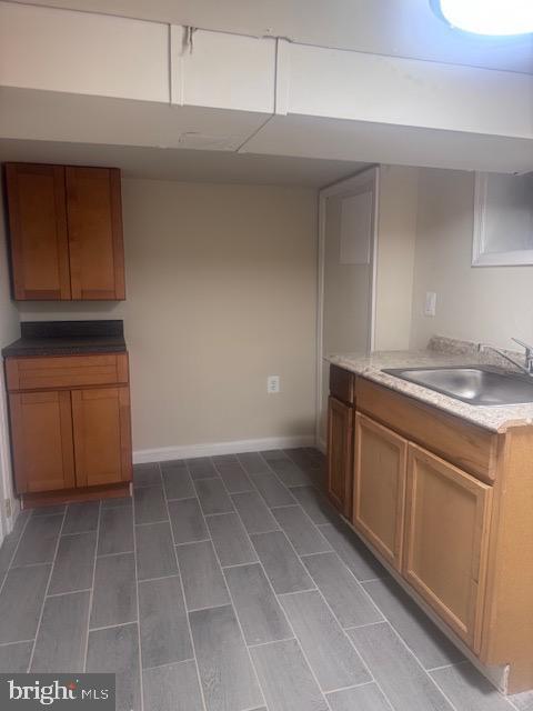 Building Photo - 5031 Huron St