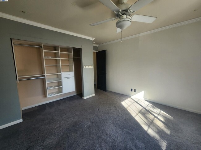 Building Photo - 1127 Mataro Ct